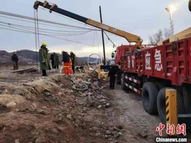 救援現(xiàn)場。 現(xiàn)場工作人員 供圖