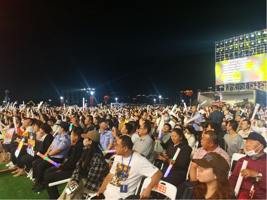 “如七而遇 相思烏?！边@場七夕主題音樂會(huì)甜出圈665.png