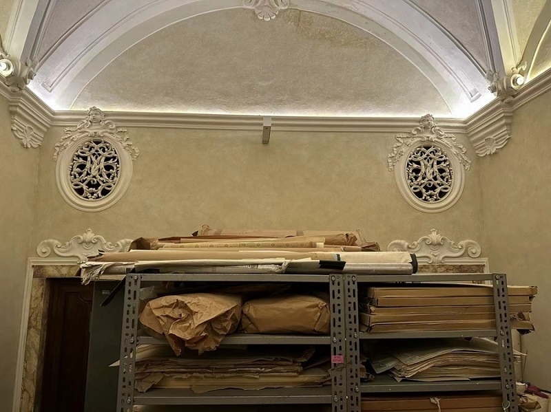 美第奇洛倫佐圖書館保存古籍。中藝國際供圖