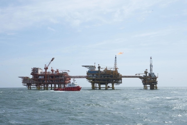 墾利6-1油田海上施工現(xiàn)場。受訪者供圖