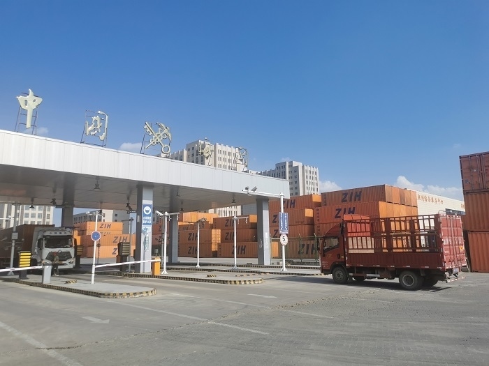 鄭州國際陸港海關監(jiān)管場所。鄭州車站海關供圖