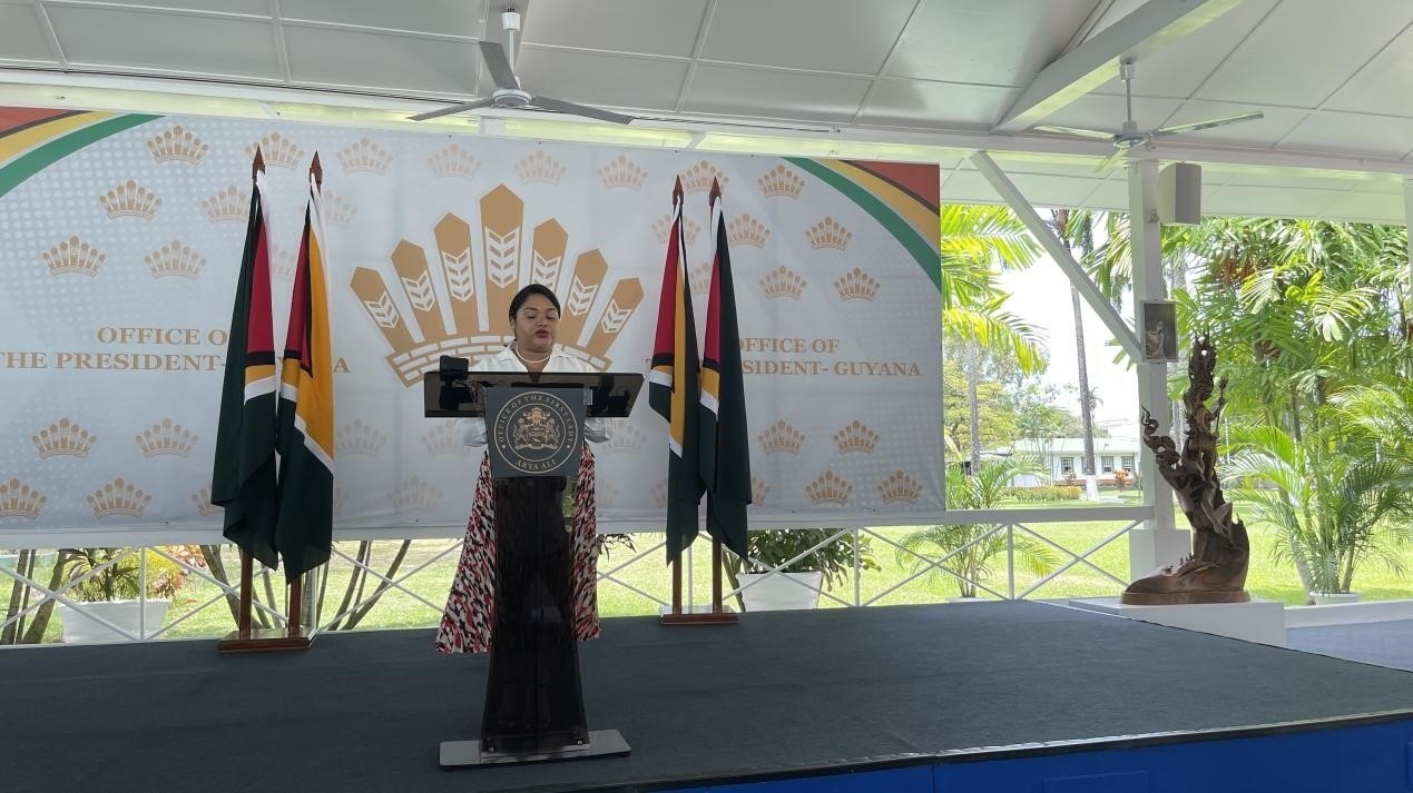 圭亞那第一夫人阿爾雅·阿里發(fā)表致辭。第18期援圭亞那醫(yī)療隊(duì)供圖