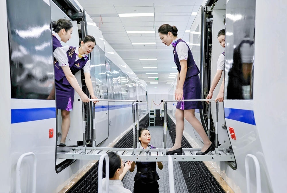 應急處置培訓。