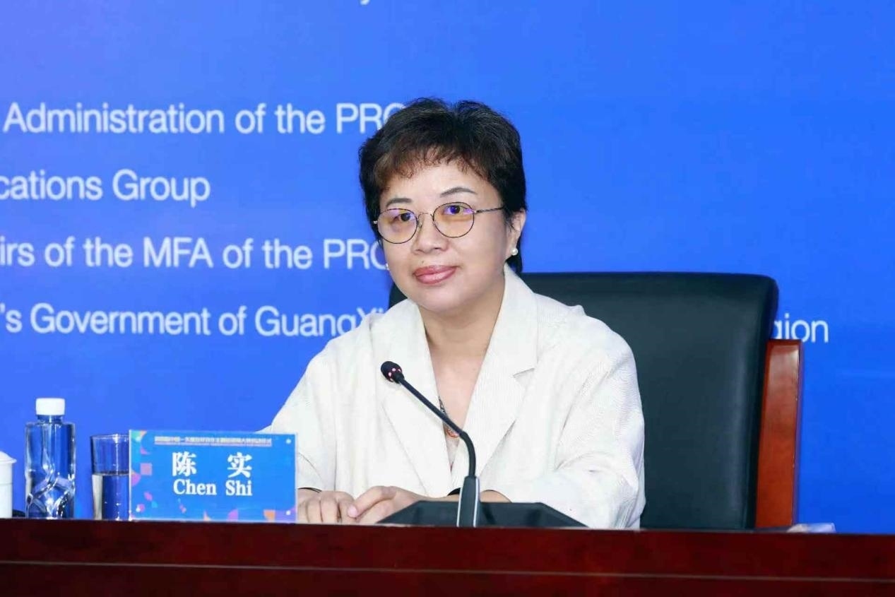 陳實主持嘉賓致辭環(huán)節(jié)。中國駐東盟使團供圖