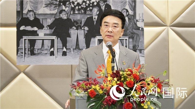 在日中國(guó)企業(yè)協(xié)會(huì)會(huì)長(zhǎng)王家馴致祝酒詞。人民網(wǎng) 蔣曉辰攝