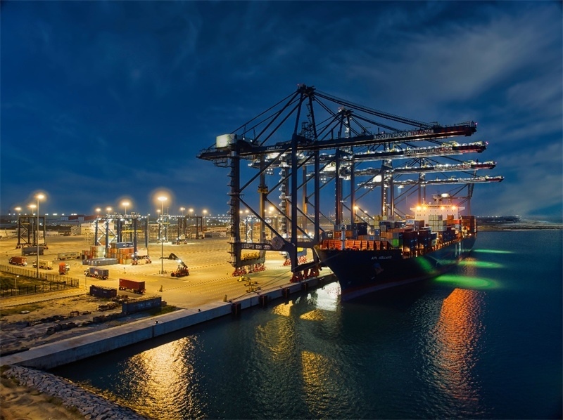 萊基港實行7×24小時裝卸作業(yè)機制。受訪者供圖