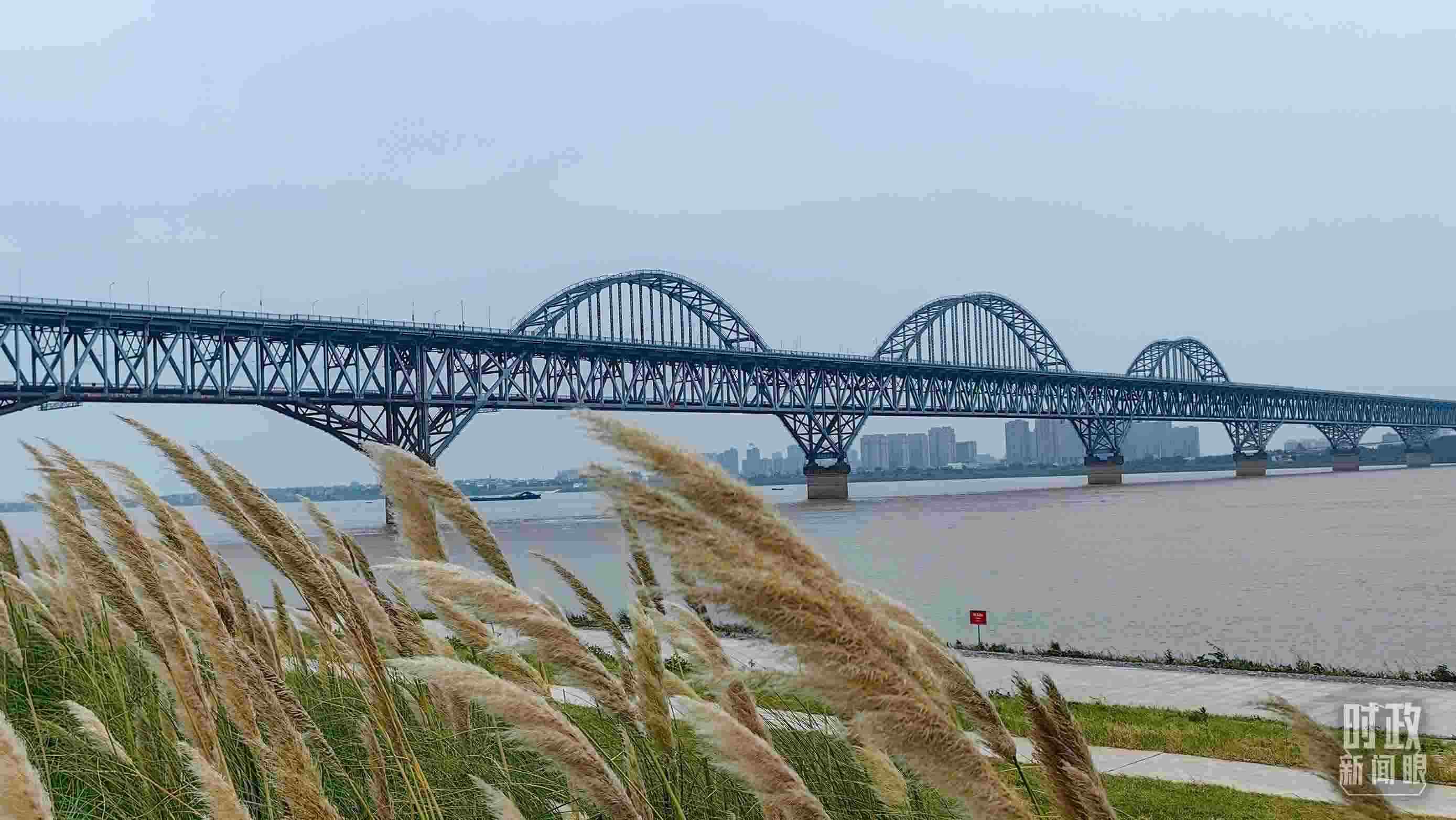 △長(zhǎng)江國(guó)家文化公園九江城區(qū)段。（總臺(tái)央視記者段德文拍攝）