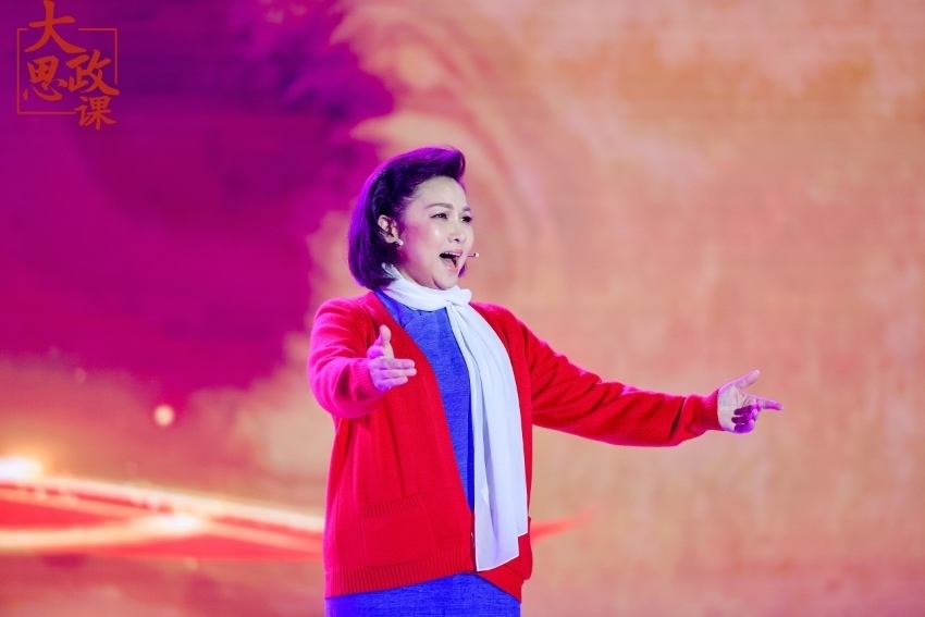 國家一級(jí)演員、第五代江姐飾演者王莉