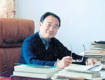 中年時(shí)的鐘萬(wàn)勰。大連理工大學(xué)供圖