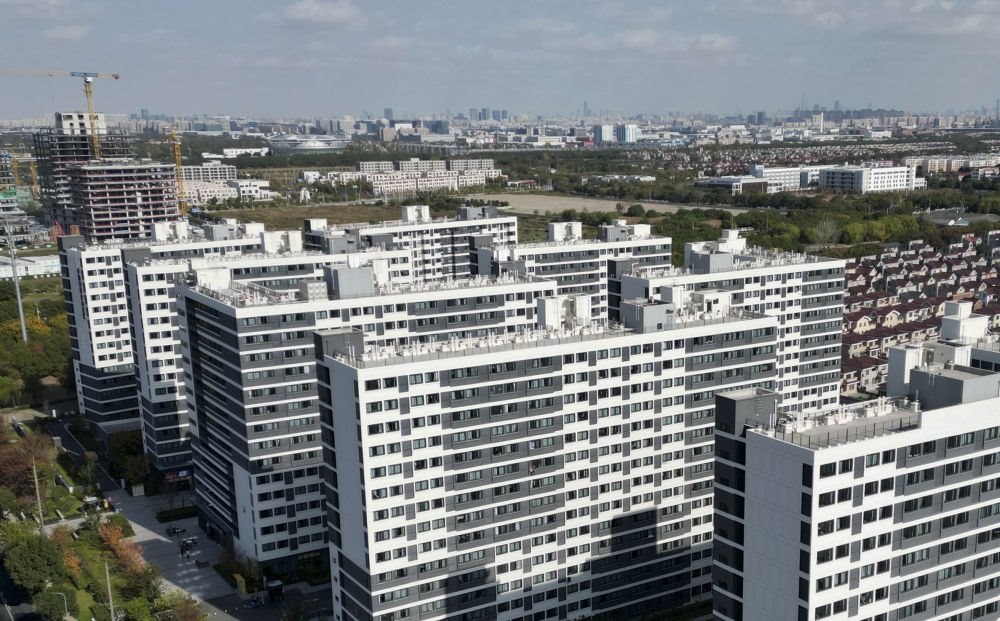 社區(qū)外景（無人機照片）。