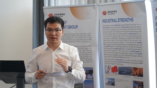 龍源公司代表發(fā)言致辭。 人民網(wǎng) 張茜攝