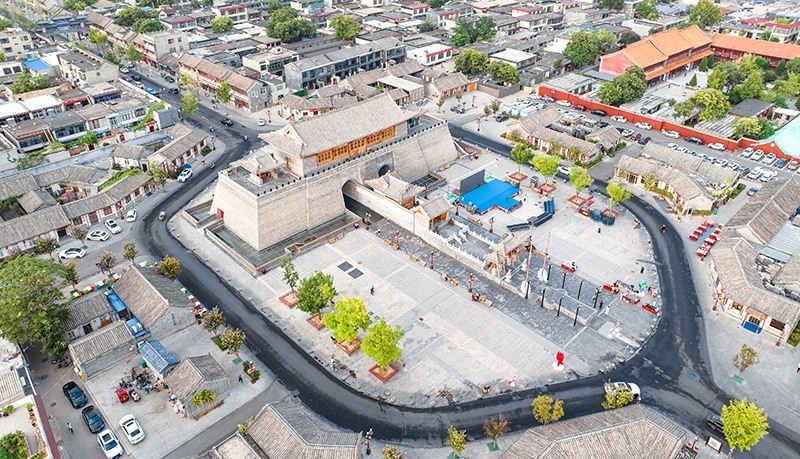 2022年9月8日，航拍河北正定古城陽和樓與正定歷史文化街。