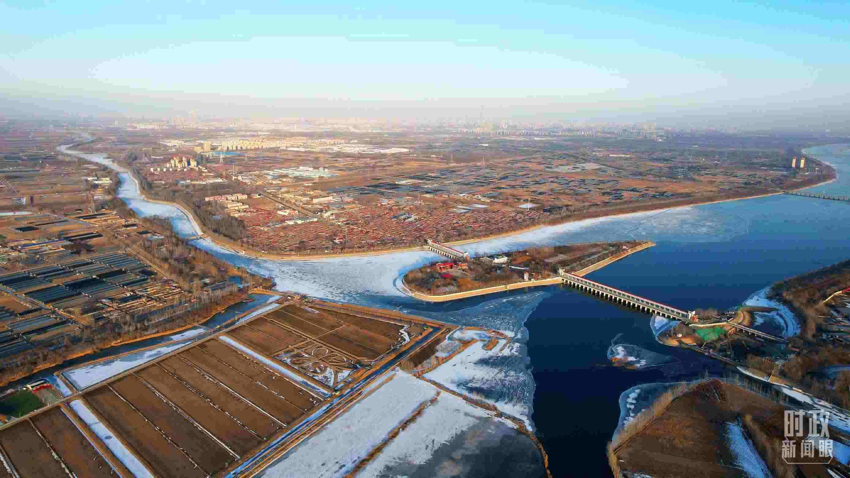 △俯瞰第六埠村。（總臺央視記者范凱拍攝）