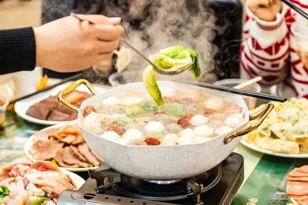 華南理工大學(xué)推出火鍋年夜飯。校方供圖