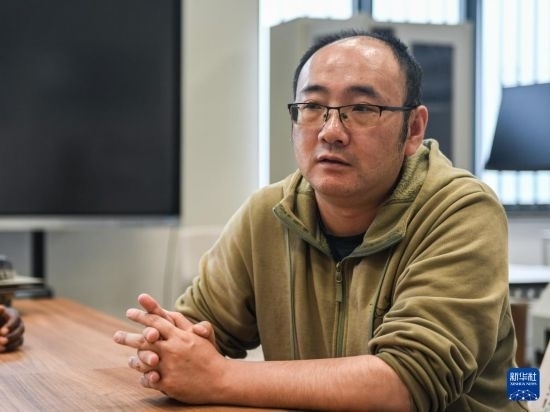 2月15日，在亞的斯亞貝巴的埃塞俄比亞聯(lián)邦職業(yè)技術(shù)培訓(xùn)學(xué)院，魯班工坊中方負(fù)責(zé)人江絳接受新華社采訪。