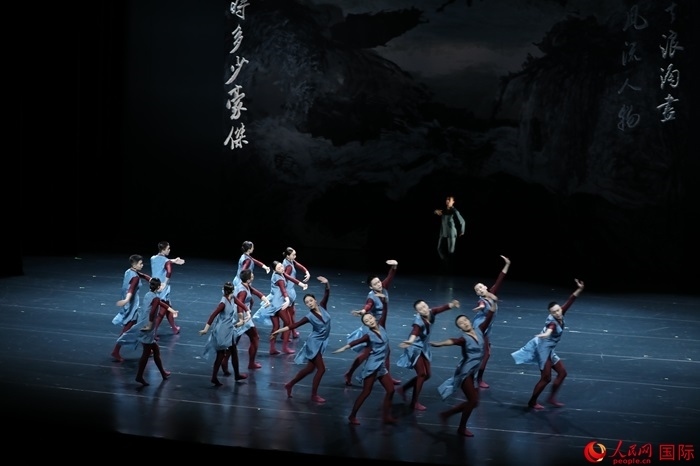 《詩憶東坡》美國巡演將持續(xù)2周，在華盛頓、紐約進行共計8場演出。人民網(wǎng)記者 李志偉攝