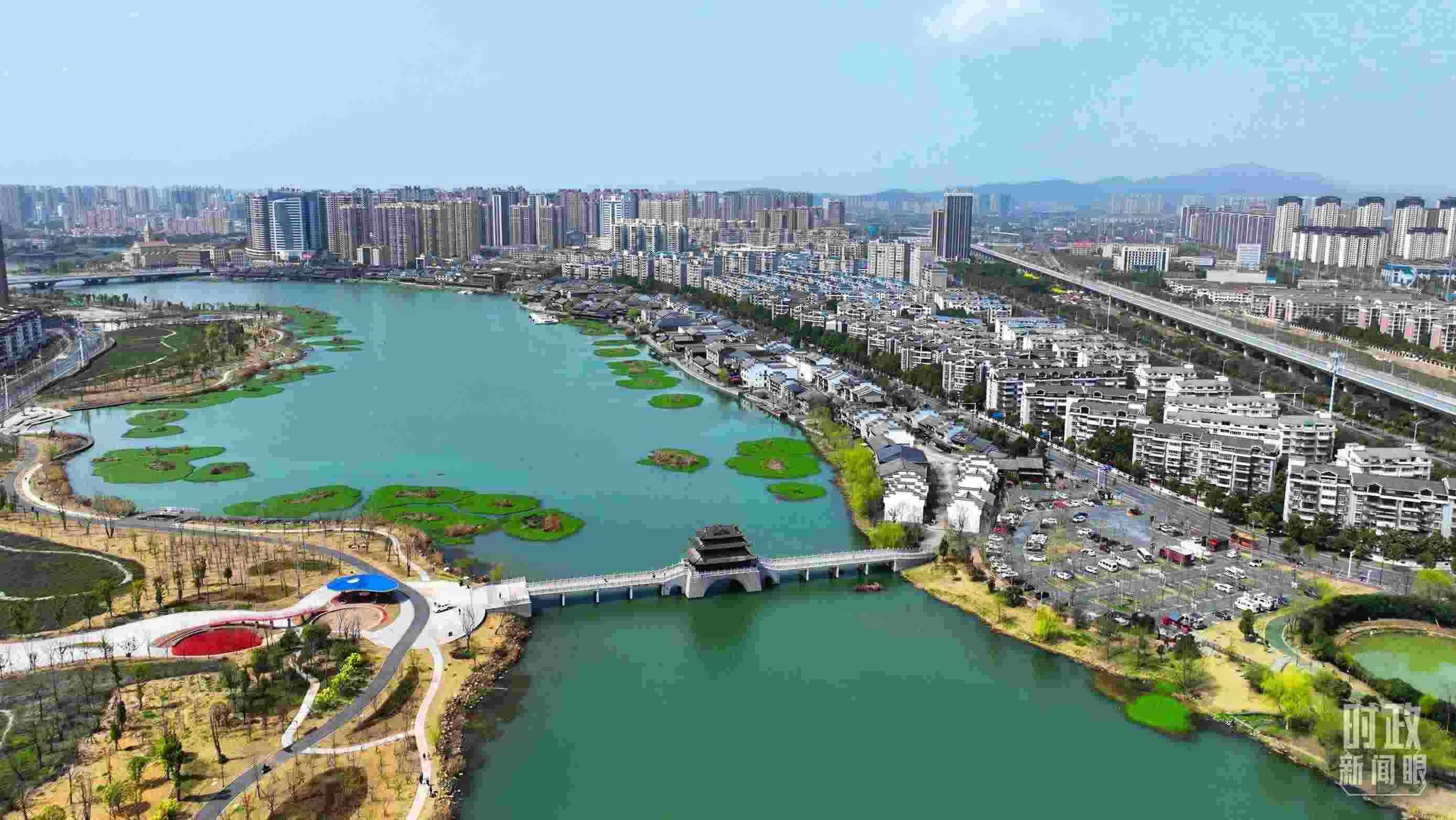 湖南常德。此次座談會前，習(xí)近平在長沙、常德兩地實地考察。（總臺央視記者范凱拍攝）