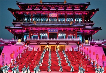 2023年5月18日至19日，中國—中亞峰會在陜西省西安市舉行。圖為中國—中亞峰會歡迎儀式現(xiàn)場（2023年5月18日攝）。申宏攝/本刊