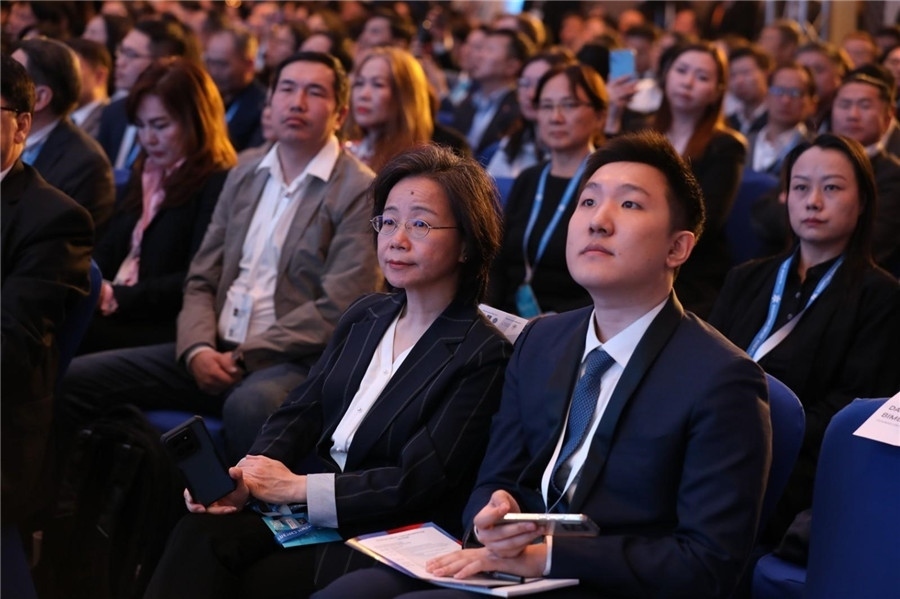 沈敏娟大使出席論壇。蒙政府官網(wǎng)供圖