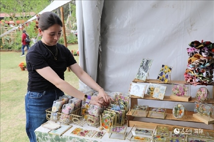 坎波·馬特活動(dòng)現(xiàn)場。埃內(nèi)斯托·多明戈斯攝