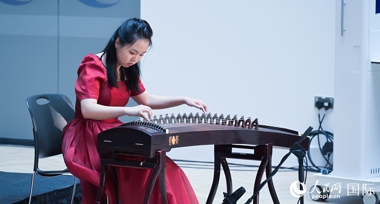 中英/北愛教育合作論壇現(xiàn)場。