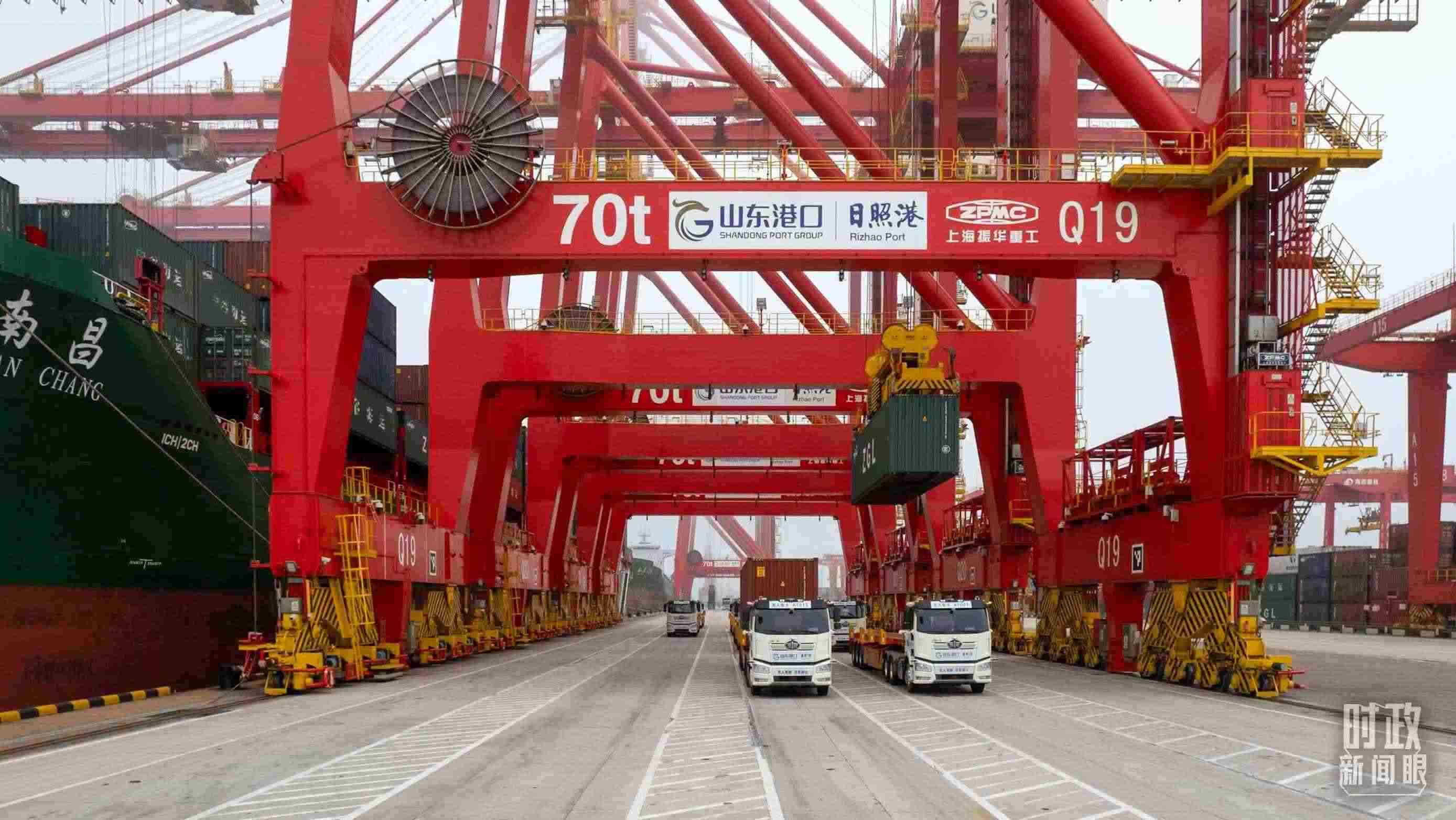 山東日照港。（總臺國廣記者李晉拍攝）