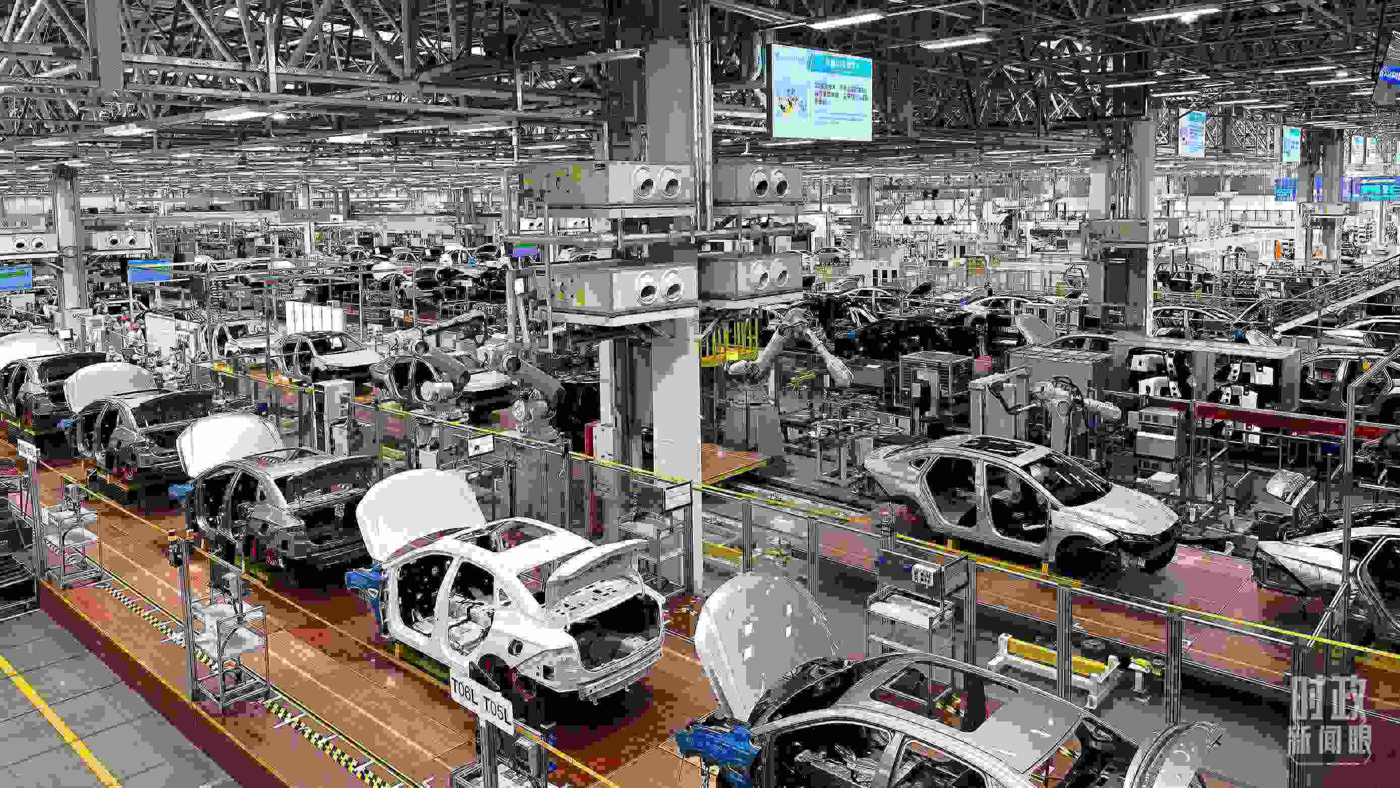 廣州廣汽埃安總裝車間智能生產線。2023年4月，習近平曾到這里考察。（總臺央視記者趙化拍攝）
