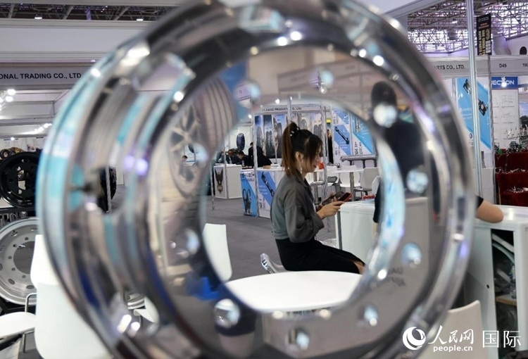 展會(huì)場景。人民網(wǎng)記者 管克江攝