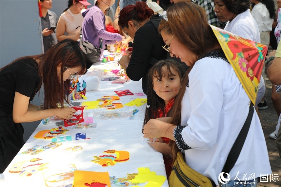 活動現(xiàn)場。人民網(wǎng) 埃內(nèi)斯托·多明戈斯攝