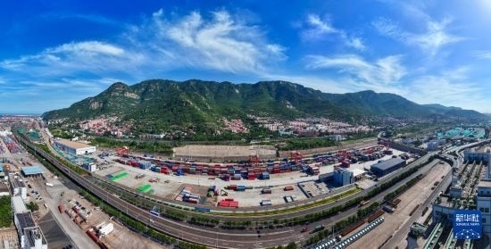 這是6月26日拍攝的中哈連云港物流合作基地（無人機(jī)照片）。新華社記者 季春鵬 攝