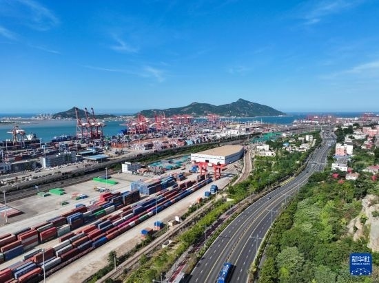 這是6月26日拍攝的中哈連云港物流合作基地（無人機(jī)照片）。新華社記者 季春鵬 攝