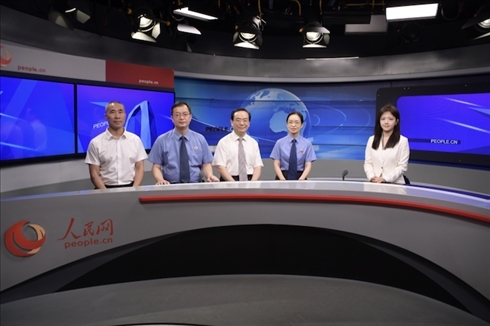 訪談現(xiàn)場。人民網(wǎng)記者 王曉嘯攝