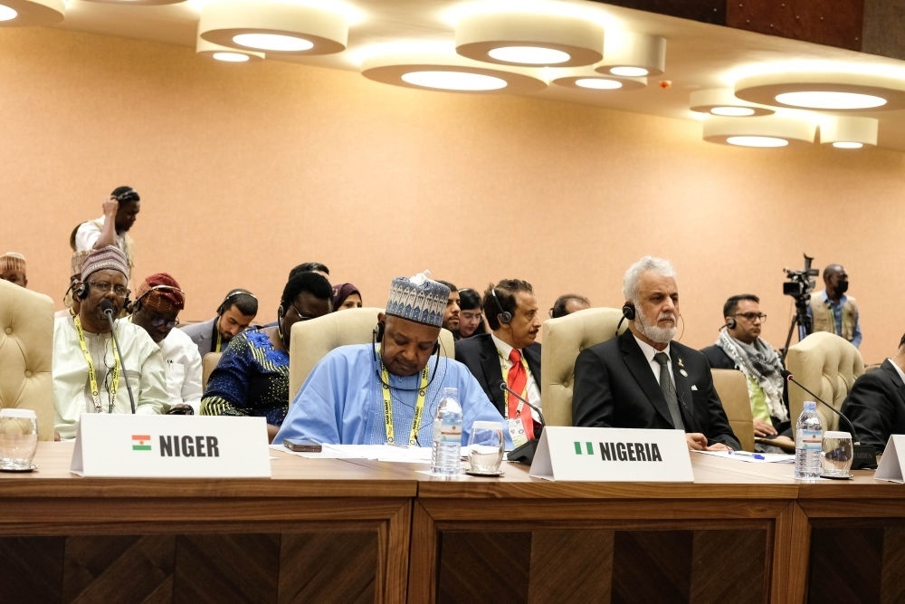 1月20日，與會代表出席在烏干達首都坎帕拉舉行的不結盟運動第19次峰會閉幕式。新華社發(fā)（阿佳拉·納瓦達攝）