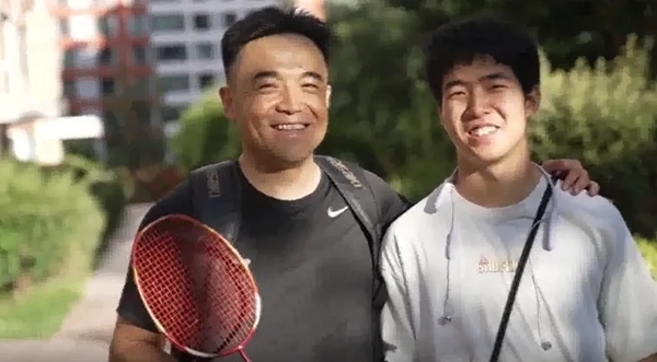 劉建波、劉傲寒父子。北航供圖