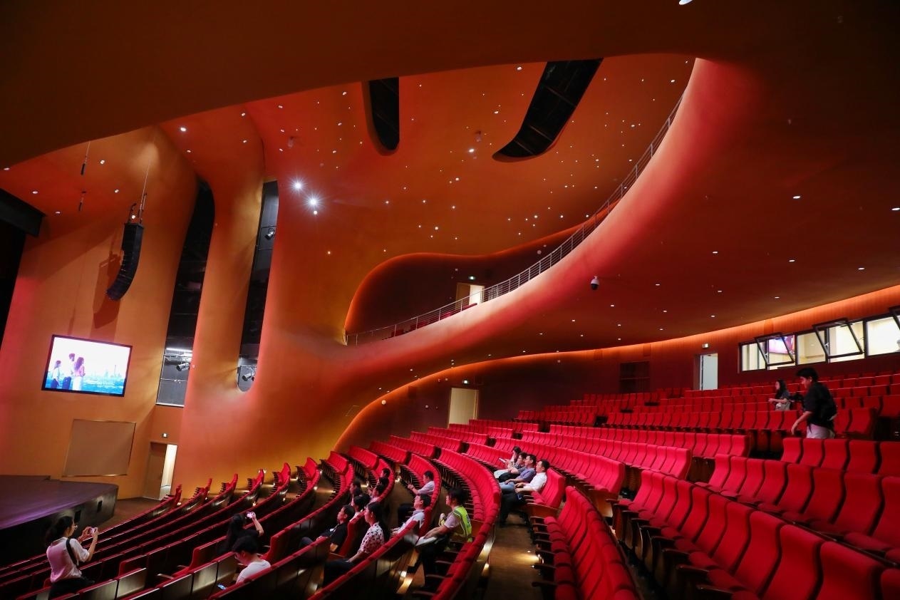 劇場(chǎng)內(nèi)部空間?！吨袊?guó)經(jīng)濟(jì)周刊》記者 肖翊攝