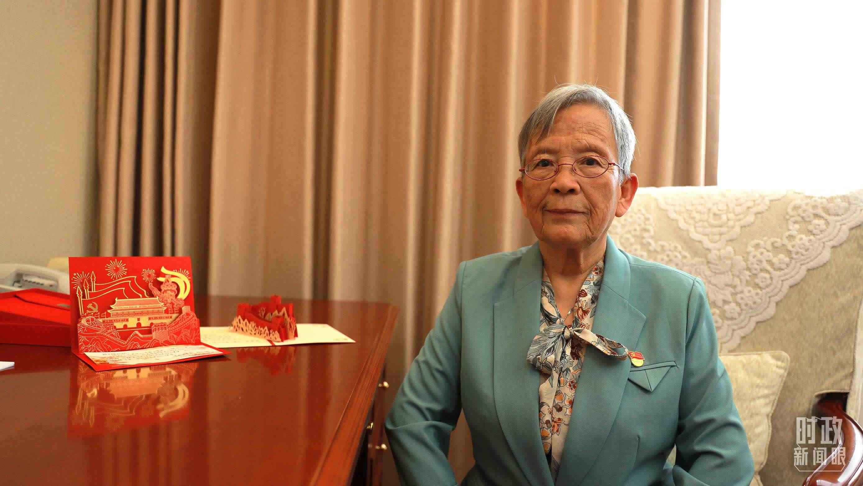 “人民醫(yī)護(hù)工作者”國(guó)家榮譽(yù)稱號(hào)獲得者路生梅。（總臺(tái)央視記者姚瑤拍攝）