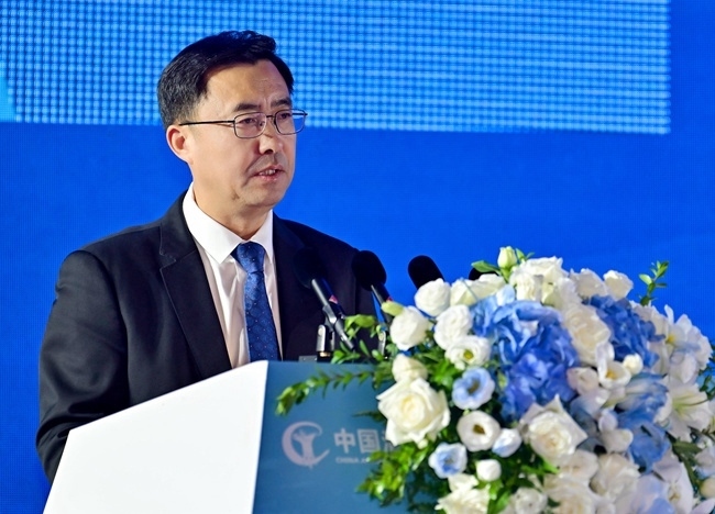 洋河股份黨委書記、董事長張聯(lián)東。受訪方供圖