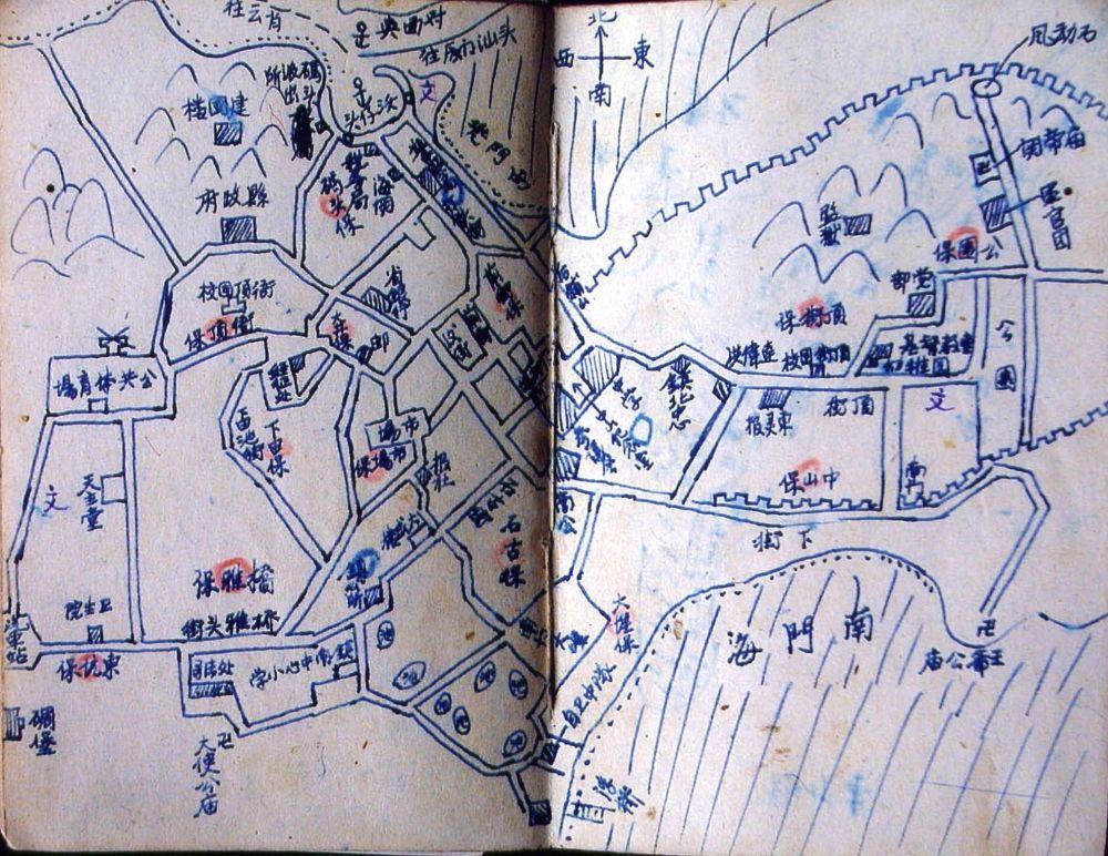 谷文昌在筆記本上繪制的東山建設(shè)規(guī)劃圖（資料照片）。