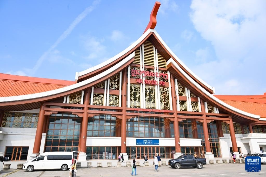 這是10月12日在老撾拍攝的瑯勃拉邦車站。新華社記者 程一恒 攝