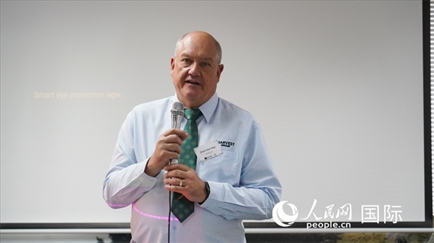 碩豐集團(tuán)市場(chǎng)總監(jiān)迪恩·范·維克發(fā)言。人民網(wǎng) 張茜攝