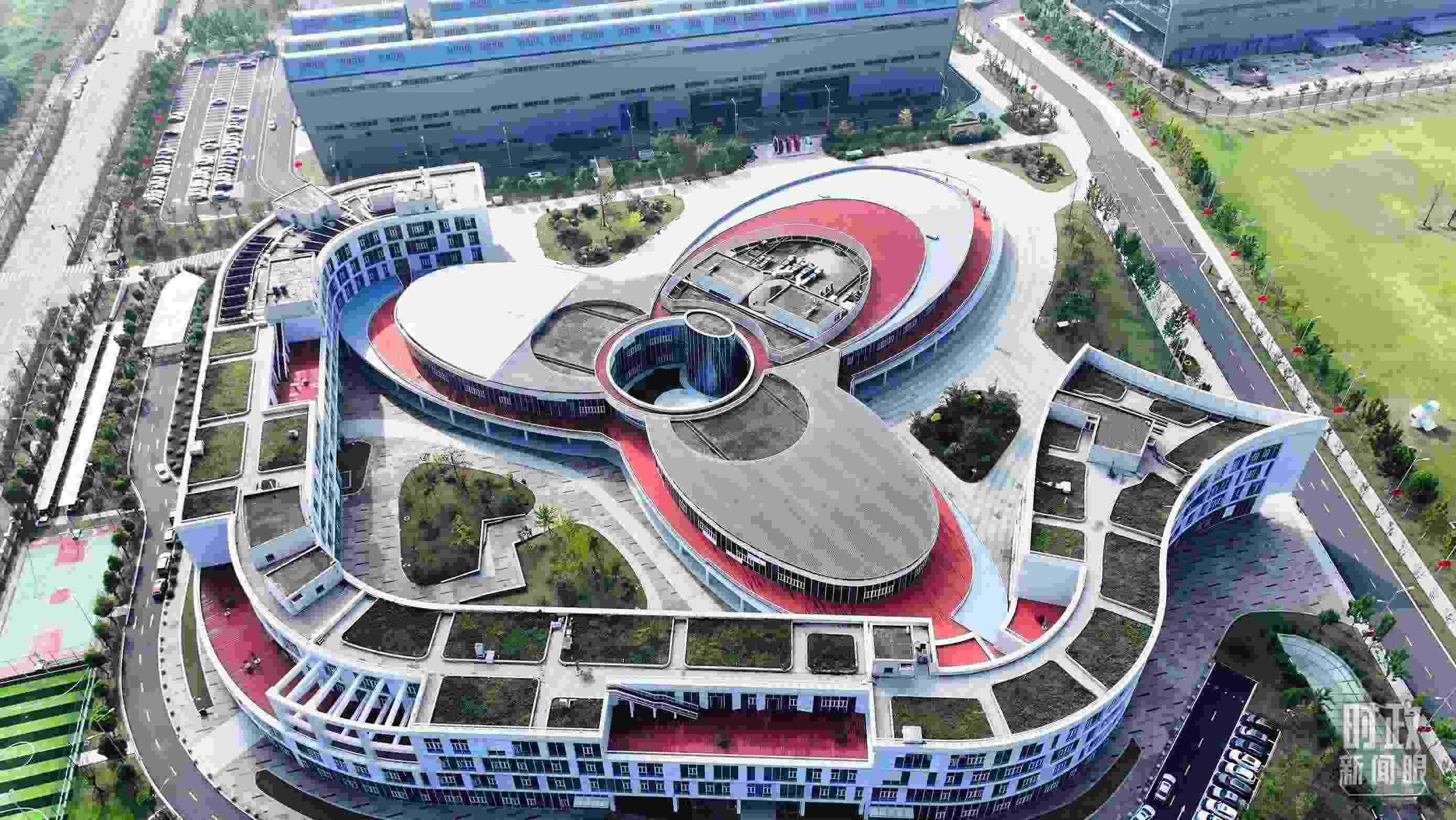 △位于合肥未來大科學(xué)城的聚變堆主機(jī)關(guān)鍵系統(tǒng)綜合研究設(shè)施園區(qū)。（總臺(tái)記者陳志猛拍攝）