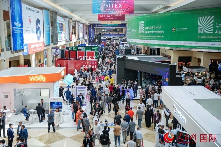 迪拜世界貿(mào)易中心場館內(nèi)一角。人民網(wǎng) 塔里克·易卜拉欣攝