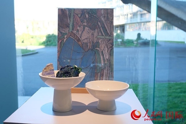 壁畫礦物質顏料展示。人民網(wǎng)記者 尚凱元攝