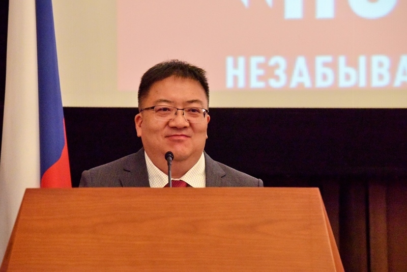 新華出版社社長(zhǎng)匡樂成致辭。 主辦方供圖