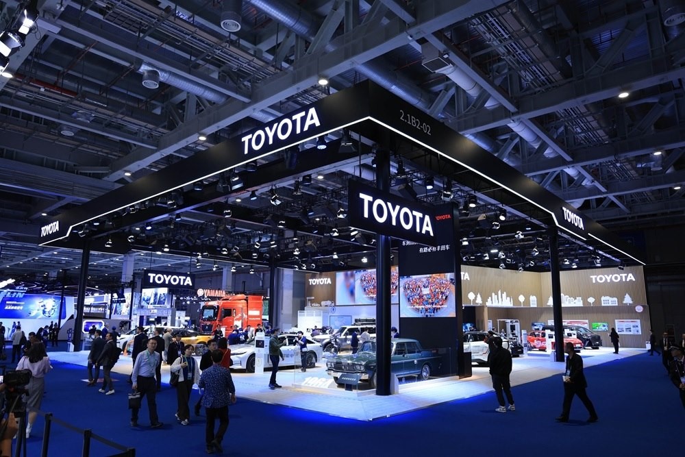第七屆進(jìn)博會(huì)豐田展臺(tái)。人民網(wǎng)記者 車柯蒙攝