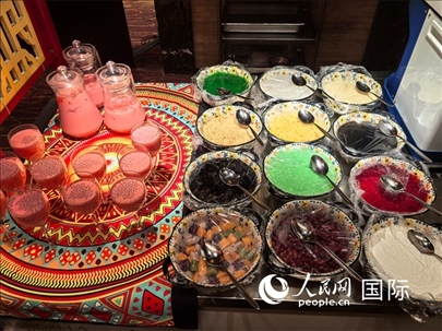 馬來西亞美食節(jié)現(xiàn)場準備的美食。人民網(wǎng) 楊春燕攝