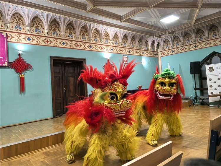 托倫雅蓋隆學(xué)院禮堂巡演現(xiàn)場。主辦方供圖。