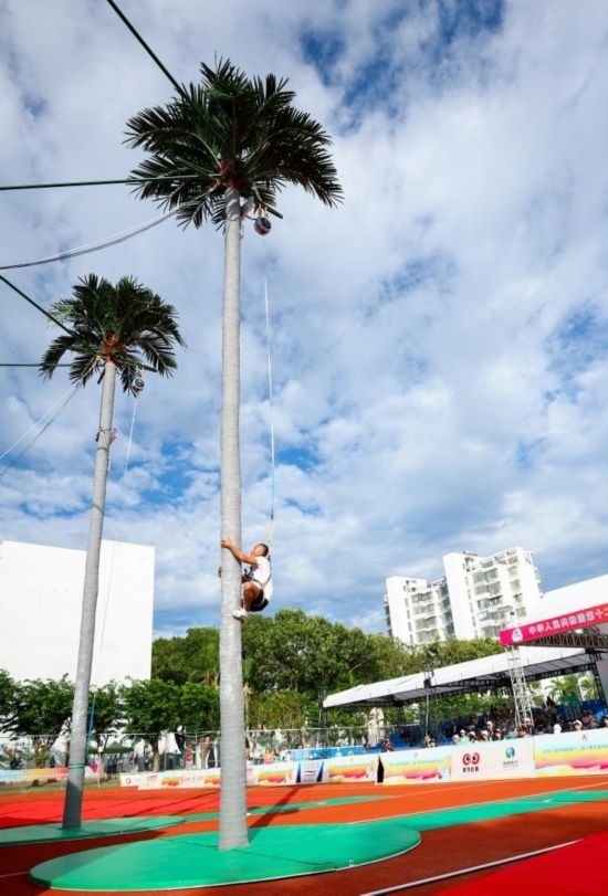 11月23日，海南隊選手曾祥天在比賽中。新華社記者 楊植森 攝