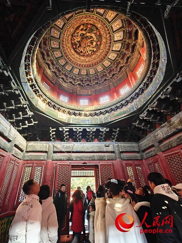 2025年1月，游客正在故宮博物院參觀。人民網(wǎng)記者 韋衍行攝