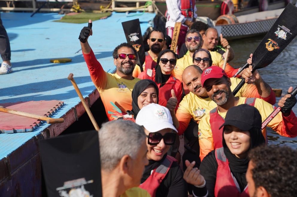 活動(dòng)現(xiàn)場(chǎng)龍舟競(jìng)技，共慶春節(jié)。開羅中國(guó)文化中心供圖